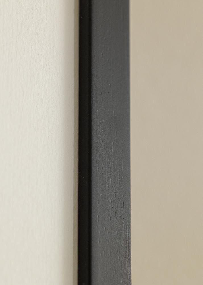 Cadre Edsbyn Verre Acrylique Noir 10x13 pouces (25,4x33,02 cm)
