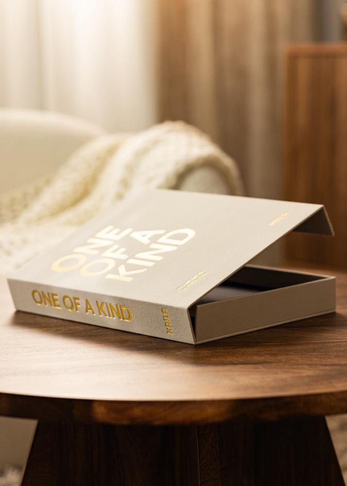 KAILA ONE OF A KIND Creme - Coffee Table Photo Album (60 Pages Noires)